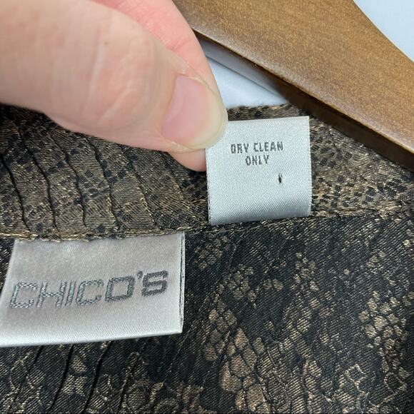 Chico’s | Sz 3 Black Gold Textured Reptile Print Long Sleeve Button Down Blouse - Picture 10 of 11